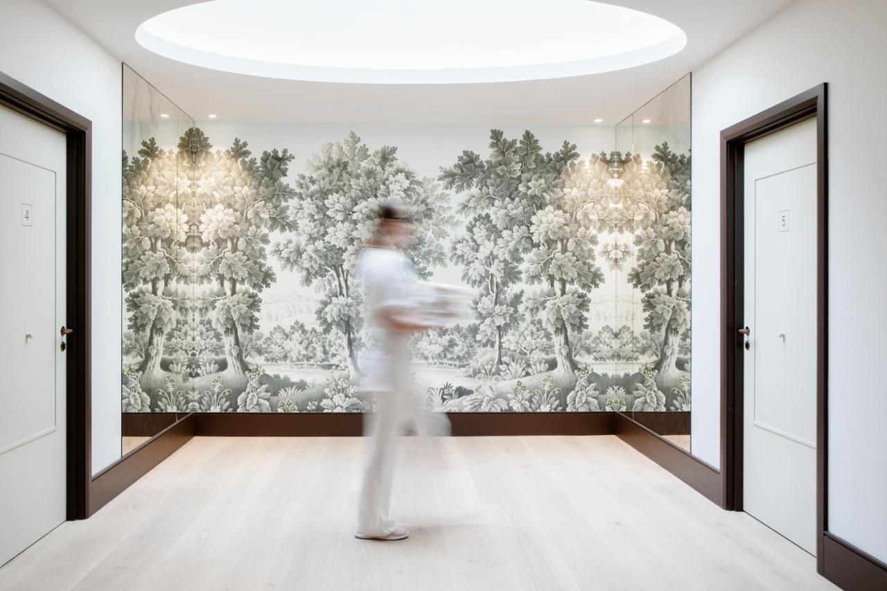 The Merrion Hotel Dublin Bagian luar foto